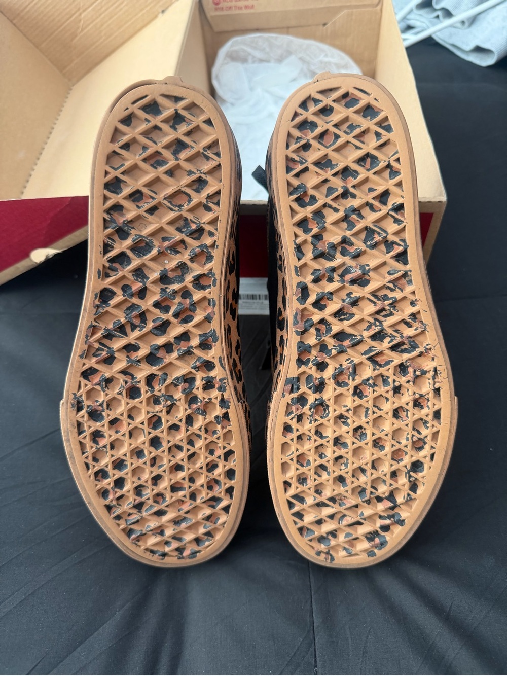 Vans Black Sneakers with Leopard Print Platform - Picture 5 of 6